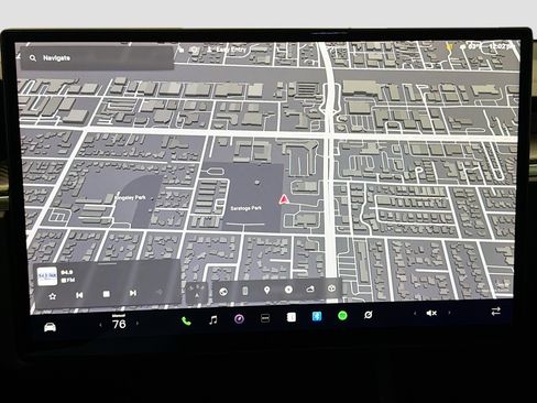 Used 2022 Tesla Model X Plaid image 10