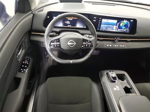 Used 2024 Nissan Ariya AWD image 16