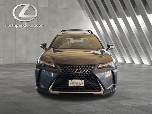 Certified 2026 Lexus UX 300h AWD w/ Accessory Package (Z2) image 26