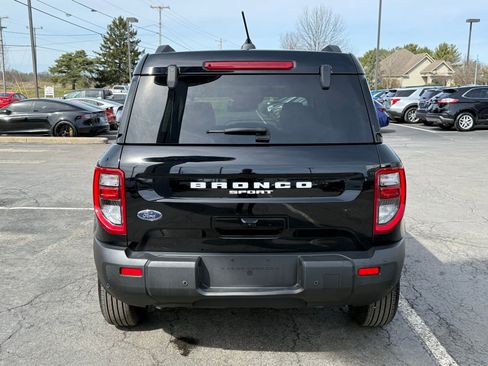 Used 2025 Ford Bronco Sport Outer Banks w/ Outer Banks Tech Package+ image 13