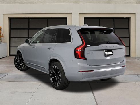 New 2026 Volvo XC90 T8 Ultra w/ Protection Package Premier image 3