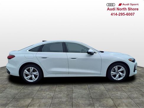 Used 2025 Audi A5 2.0T Premium Plus w/ Premium Plus AWD/4WD image 2