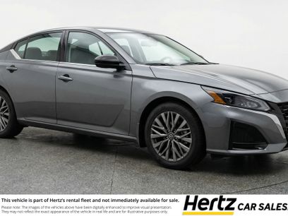 Used 2025 Nissan Altima 2.5 SV