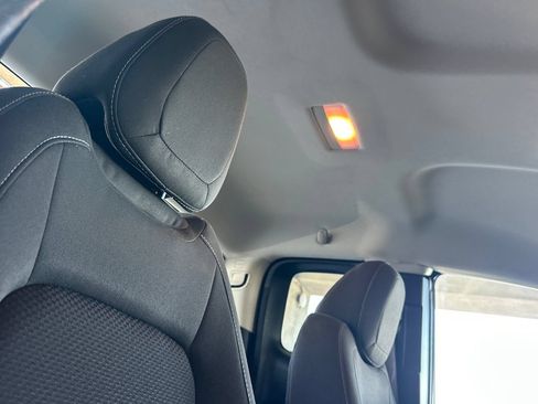 Used 2022 Chevrolet Colorado LT w/ Fleet Safety Package RWD image 13