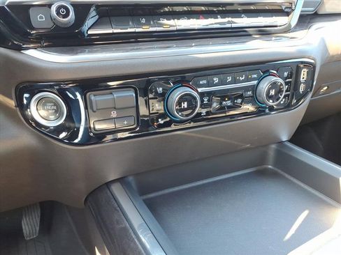 Used 2024 Chevrolet Silverado 2500 LTZ w/ LTZ Plus Package image 26