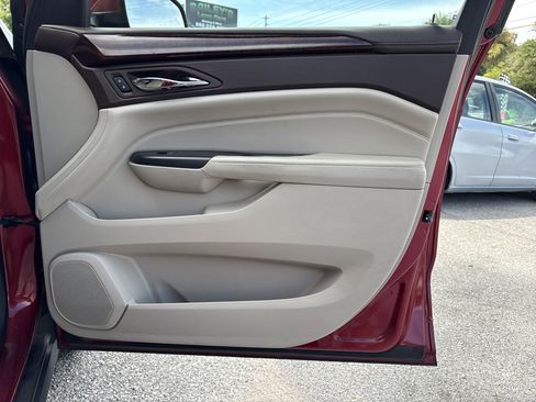 Used 2016 Cadillac SRX Luxury w/ Driver Awareness Package image 26