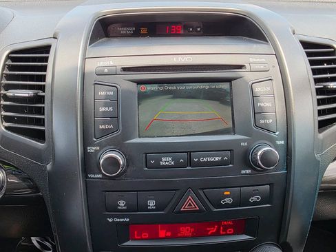 Used 2013 Kia Sorento EX FWD image 16