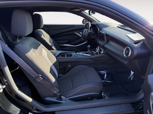 Used 2016 Chevrolet Camaro LT w/ RS Package image 19