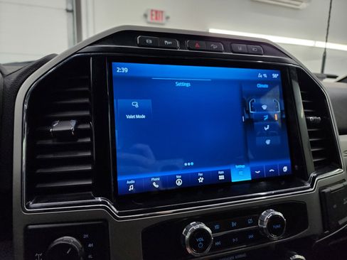 Used 2022 Ford F250 Lariat w/ Lariat Value Package image 56