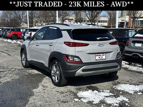 Used 2023 Hyundai Kona SEL w/ Convenience Package image 2