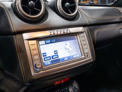 Used 2012 Ferrari California RWD image 11