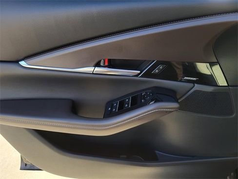 Certified 2025 MAZDA CX-30 AWD 2.5 S w/ Premium Package image 18