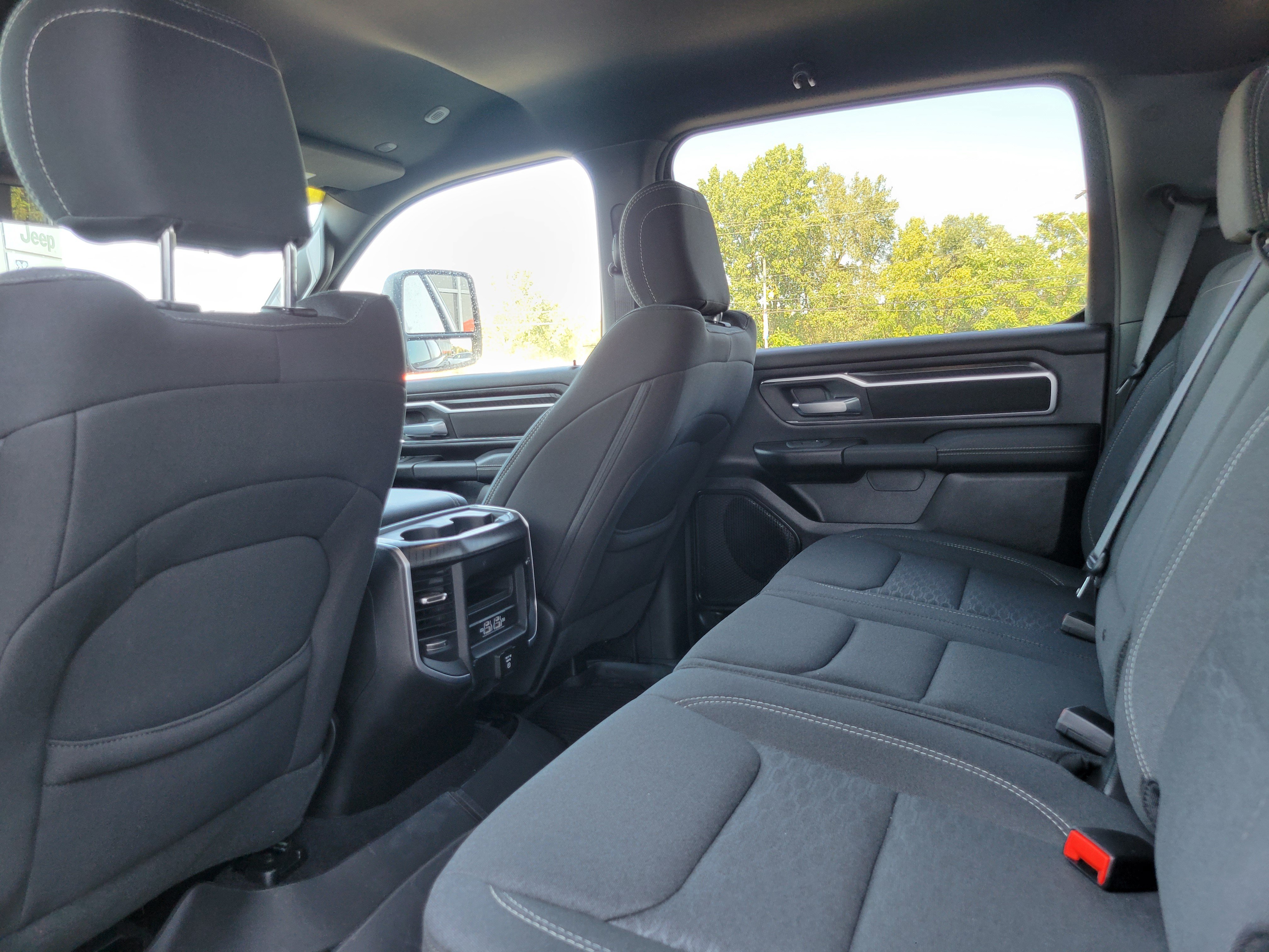 Used 2025 RAM 1500 Big Horn AWD/4WD image 19