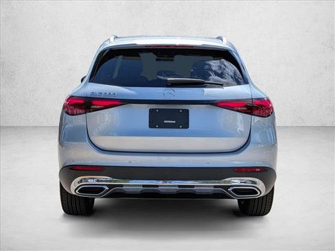 Certified 2026 Mercedes-Benz GLC 300 image 8