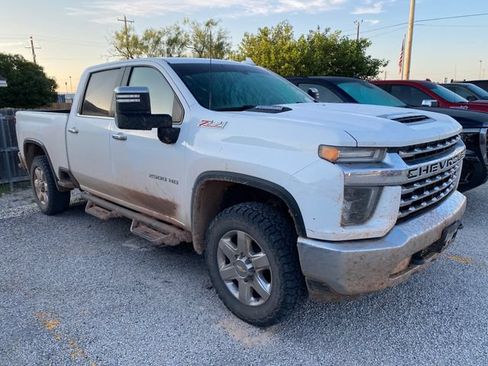 Used 2022 Chevrolet Silverado 2500 LTZ AWD/4WD image 2