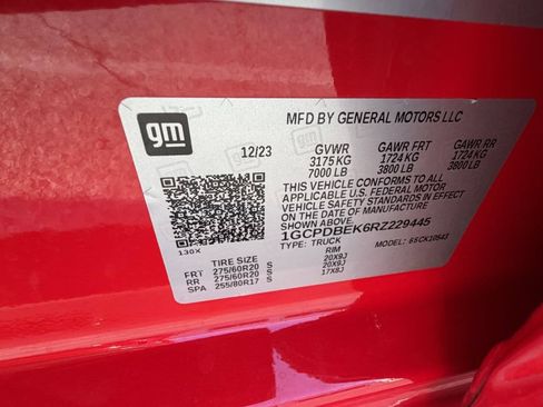 Used 2024 Chevrolet Silverado 1500 Custom AWD/4WD image 31