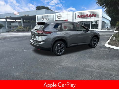 Certified 2026 Nissan Rogue SV image 3