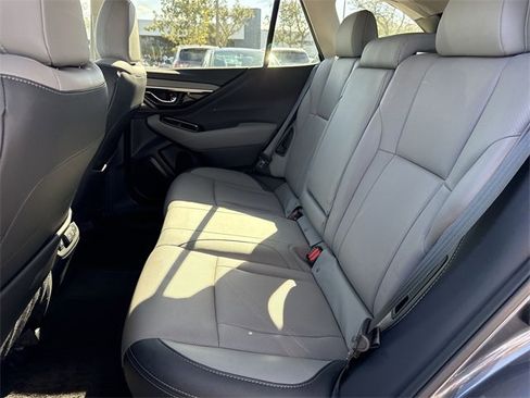 Certified 2022 Subaru Outback Limited image 23