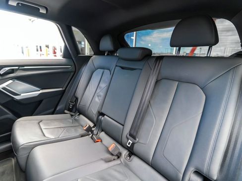 Used 2023 Audi Q3 2.0T Premium AWD/4WD image 30