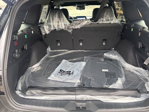 New 2026 Subaru Outback Touring XT image 11