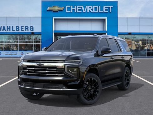Used 2026 Chevrolet Tahoe LT w/ Comfort Package AWD/4WD image 6
