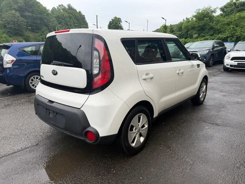 Used 2016 Kia Soul FWD image 8