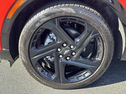 Used 2025 Chevrolet Equinox EV RS image 9