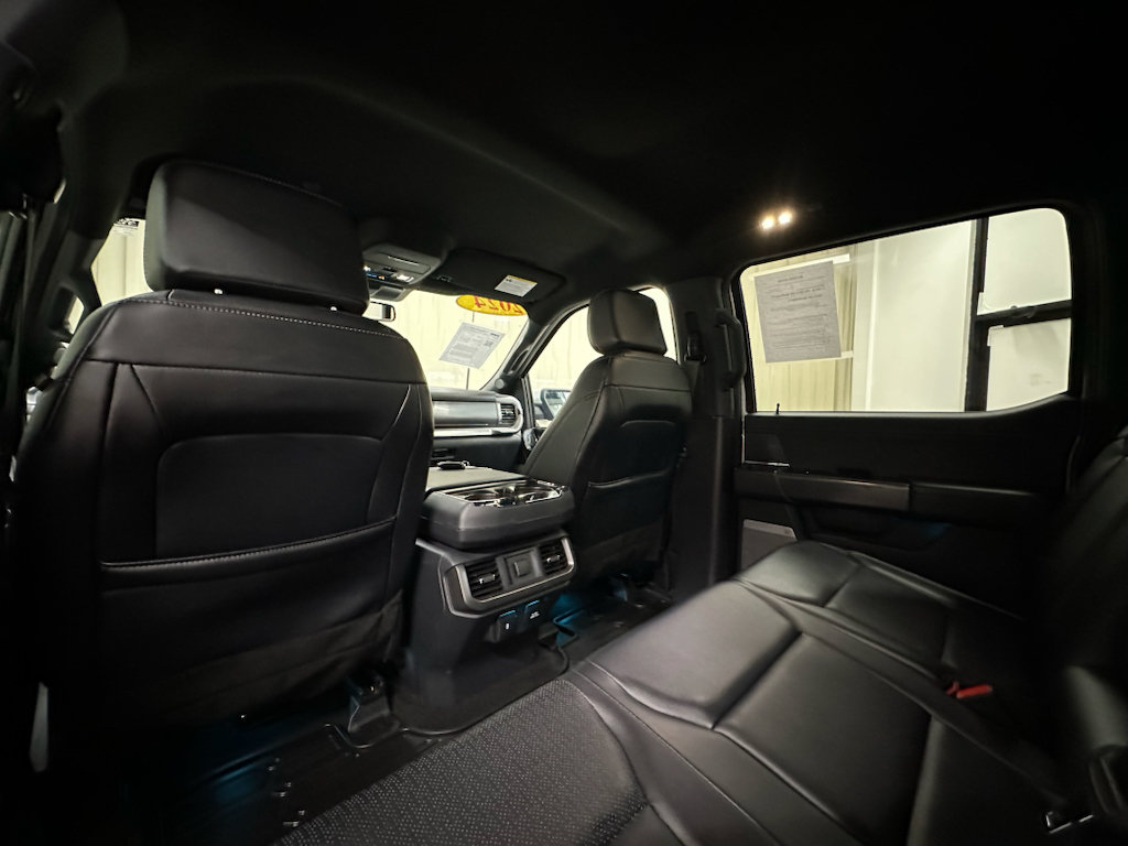Used 2024 Ford F150 Lariat AWD/4WD image 22