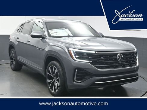 New 2026 Volkswagen Atlas Cross Sport SEL Premium R-Line AWD/4WD image 1