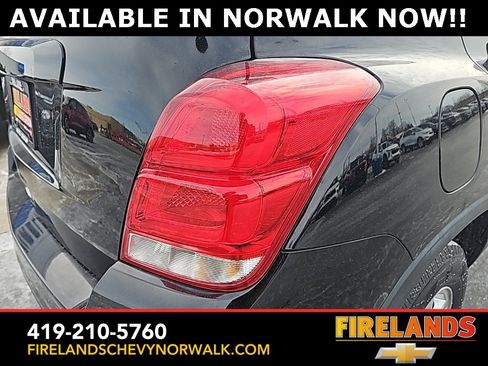 Certified 2022 Chevrolet Trax LT w/ Driver Confidence Package image 20