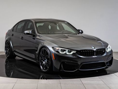 Used 2018 BMW M3 RWD image 12