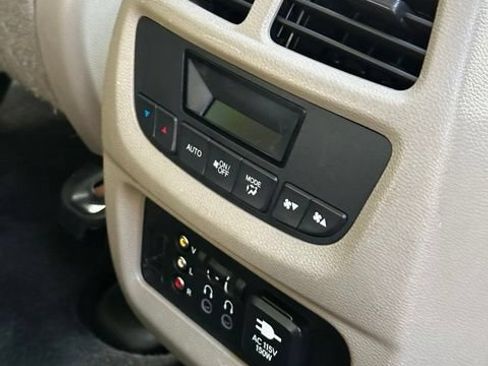Used 2016 Honda Pilot EX-L image 37