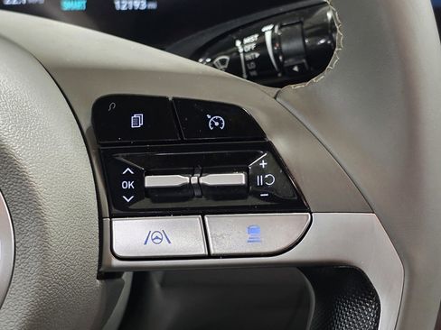 Certified 2023 Hyundai Elantra SEL w/ Convenience Package image 31