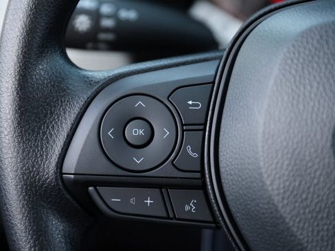 Certified 2025 Toyota RAV4 XLE image 19