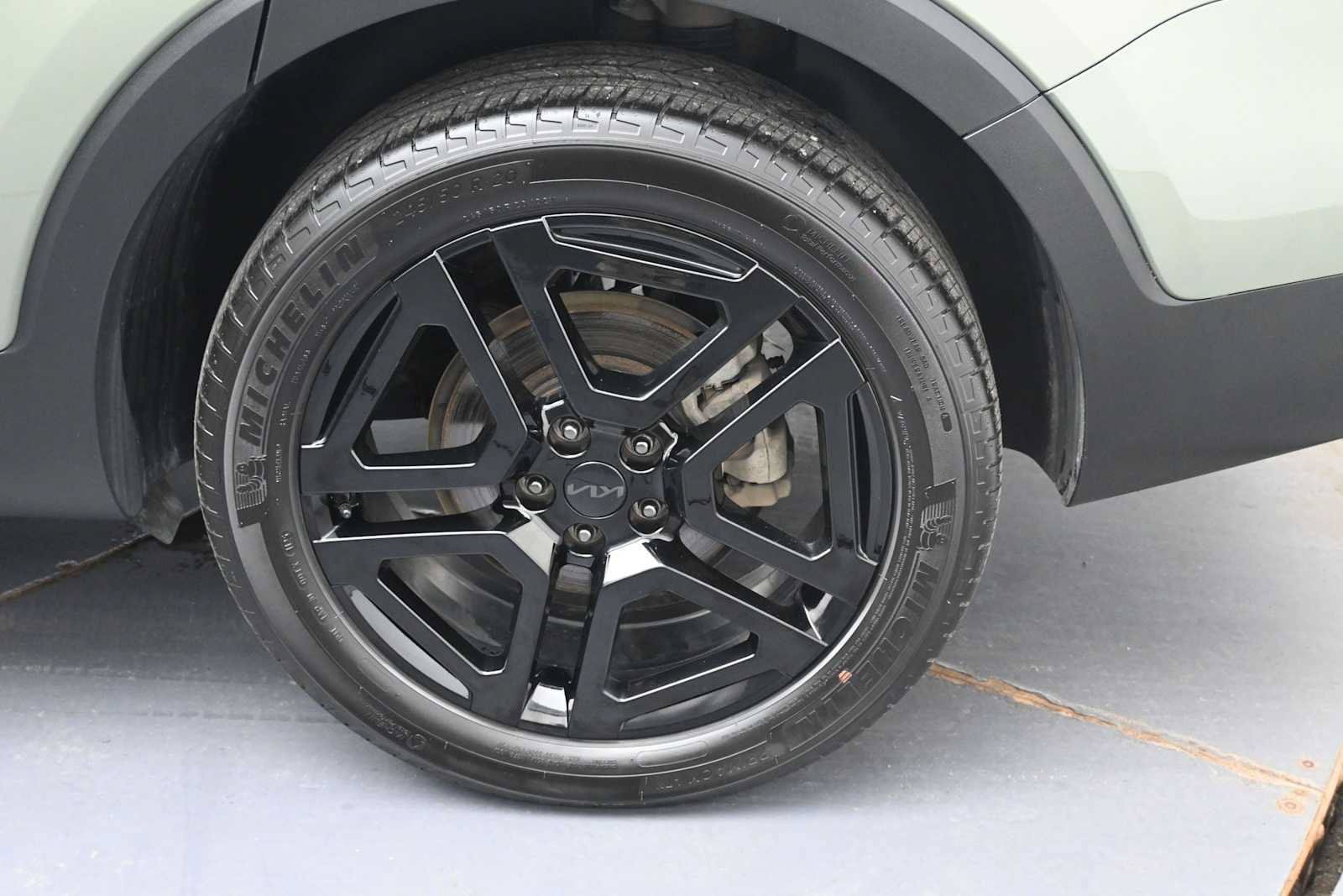 Used 2025 Kia Telluride SX X-Line AWD/4WD image 5