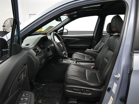 Used 2022 Honda Passport TrailSport image 12