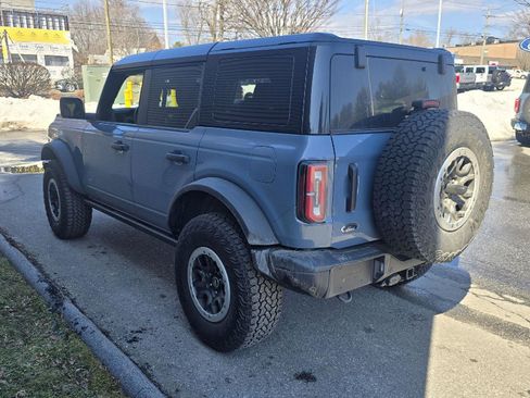 Used 2025 Ford Bronco Badlands image 6