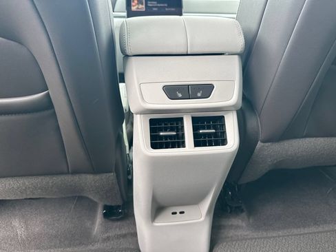 Used 2026 GMC Terrain Denali AWD/4WD image 23