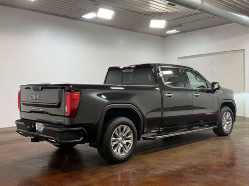 Used 2025 GMC Sierra 1500 Denali AWD/4WD image 24