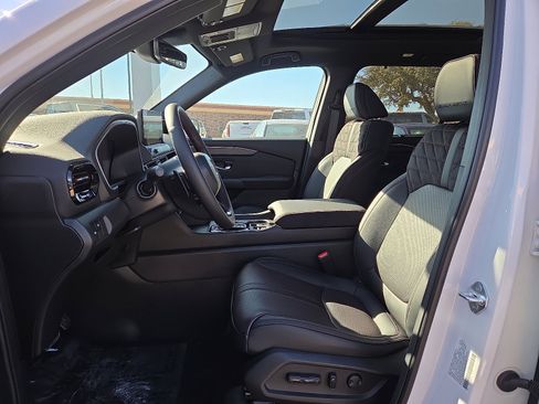 New 2026 Honda Pilot Black Edition image 11