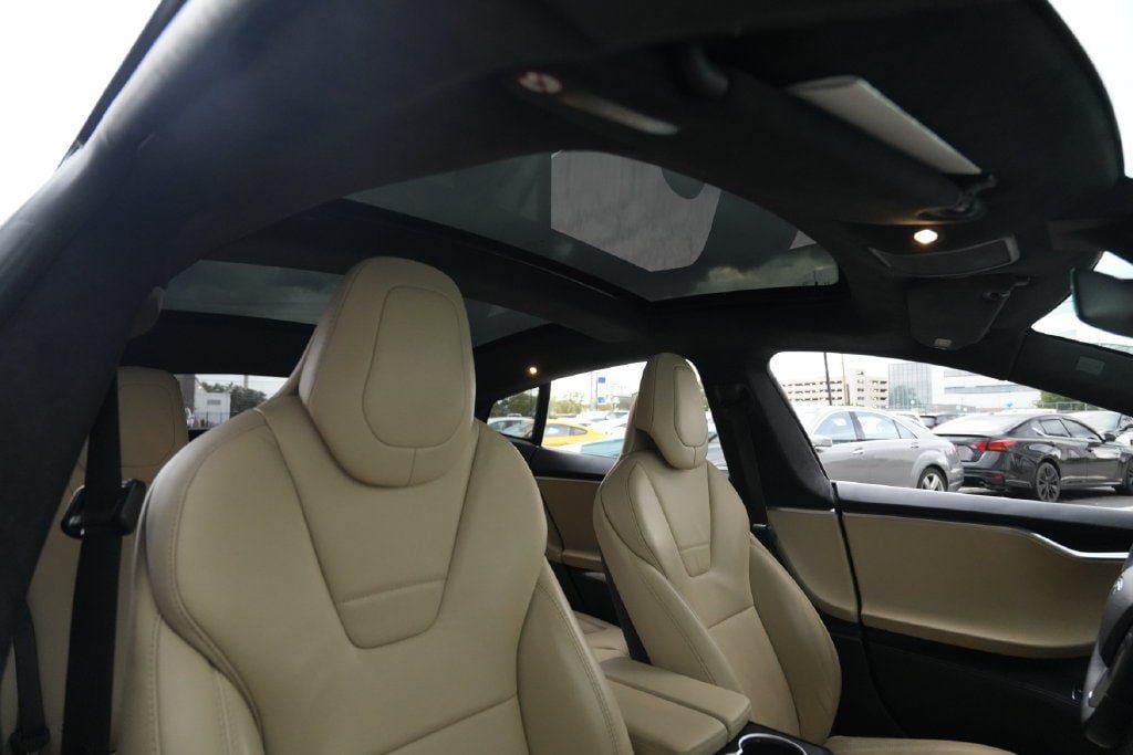 Used 2017 Tesla Model S 90D AWD/4WD image 28