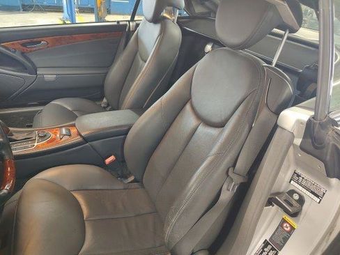 Used 2003 Mercedes-Benz SL 500 image 2