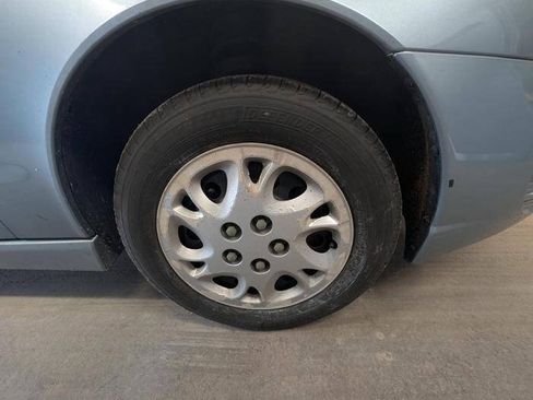 Used 2003 Saturn L-Series L200 FWD image 19