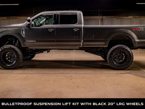 Used 2017 Ford F250 Lariat w/ Lariat Ultimate Package image 5