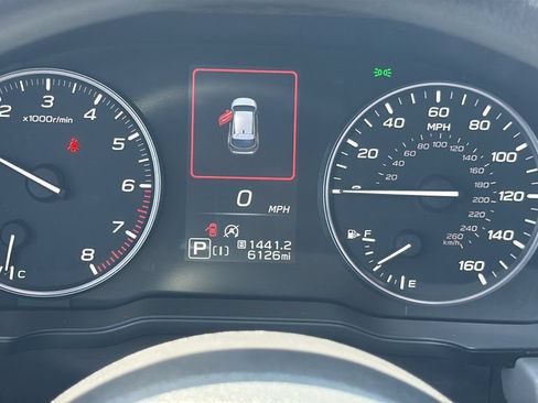 Certified 2025 Subaru Crosstrek 2.5i Premium AWD/4WD image 23