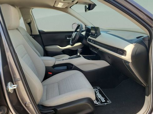 Certified 2023 Honda HR-V LX image 20