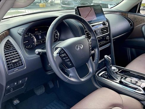 Certified 2024 INFINITI QX80 Premium Select w/ Cargo Package AWD/4WD image 18