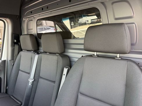 New 2025 Mercedes-Benz Sprinter 2500 image 17