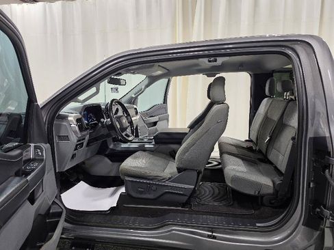 Used 2022 Ford F150 XLT w/ Equipment Group 302A High AWD/4WD image 17