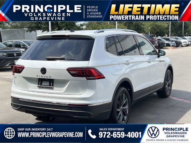 Used 2023 Volkswagen Tiguan SE FWD image 9